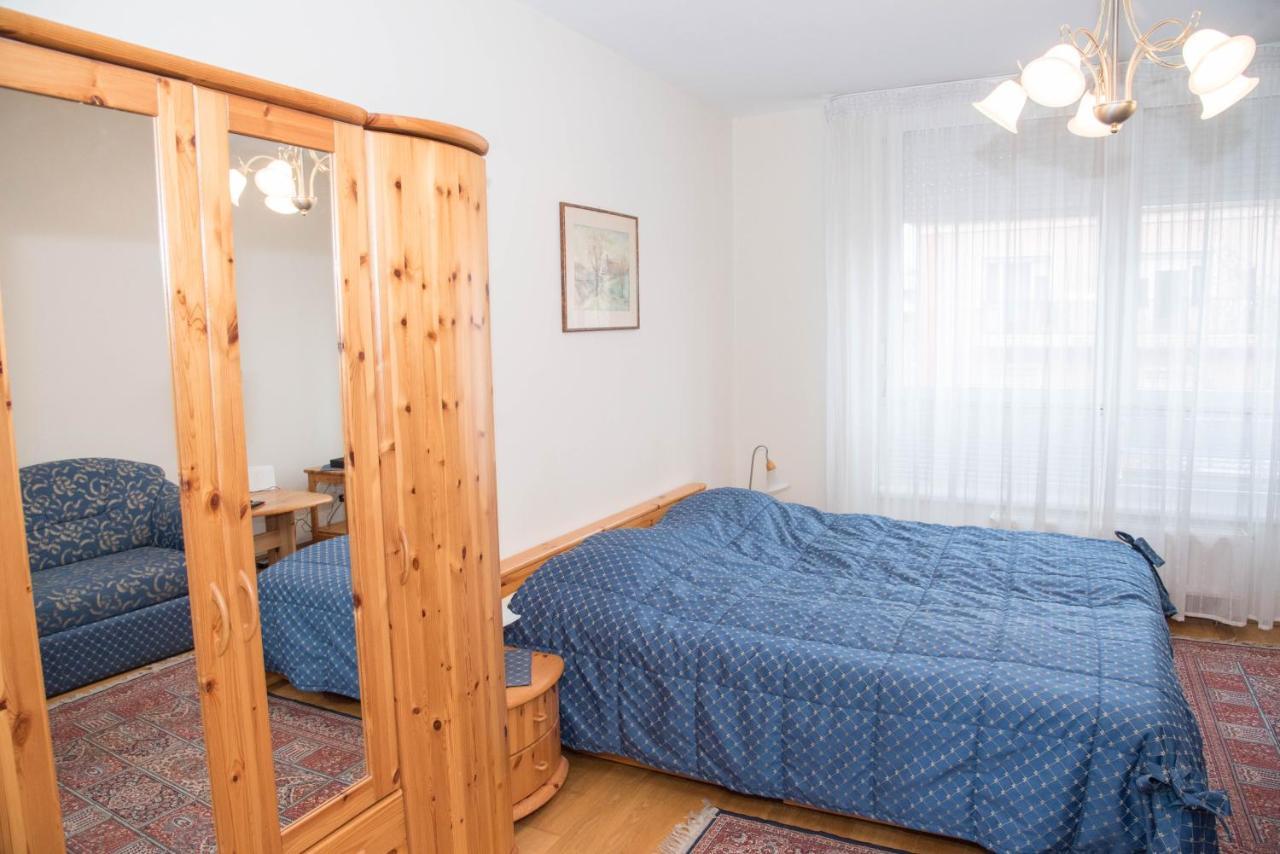 Centrum 2 Apartmanok Heviz Exterior foto