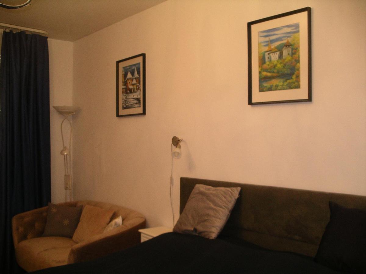 Centrum 2 Apartmanok Heviz Exterior foto